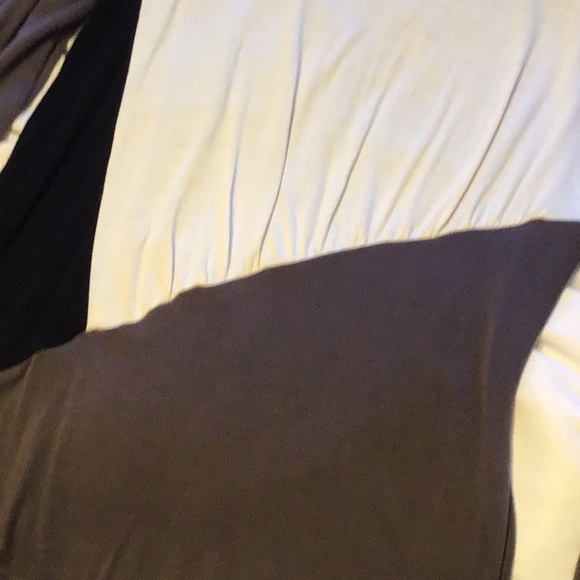 Top - Picture 2 of 3